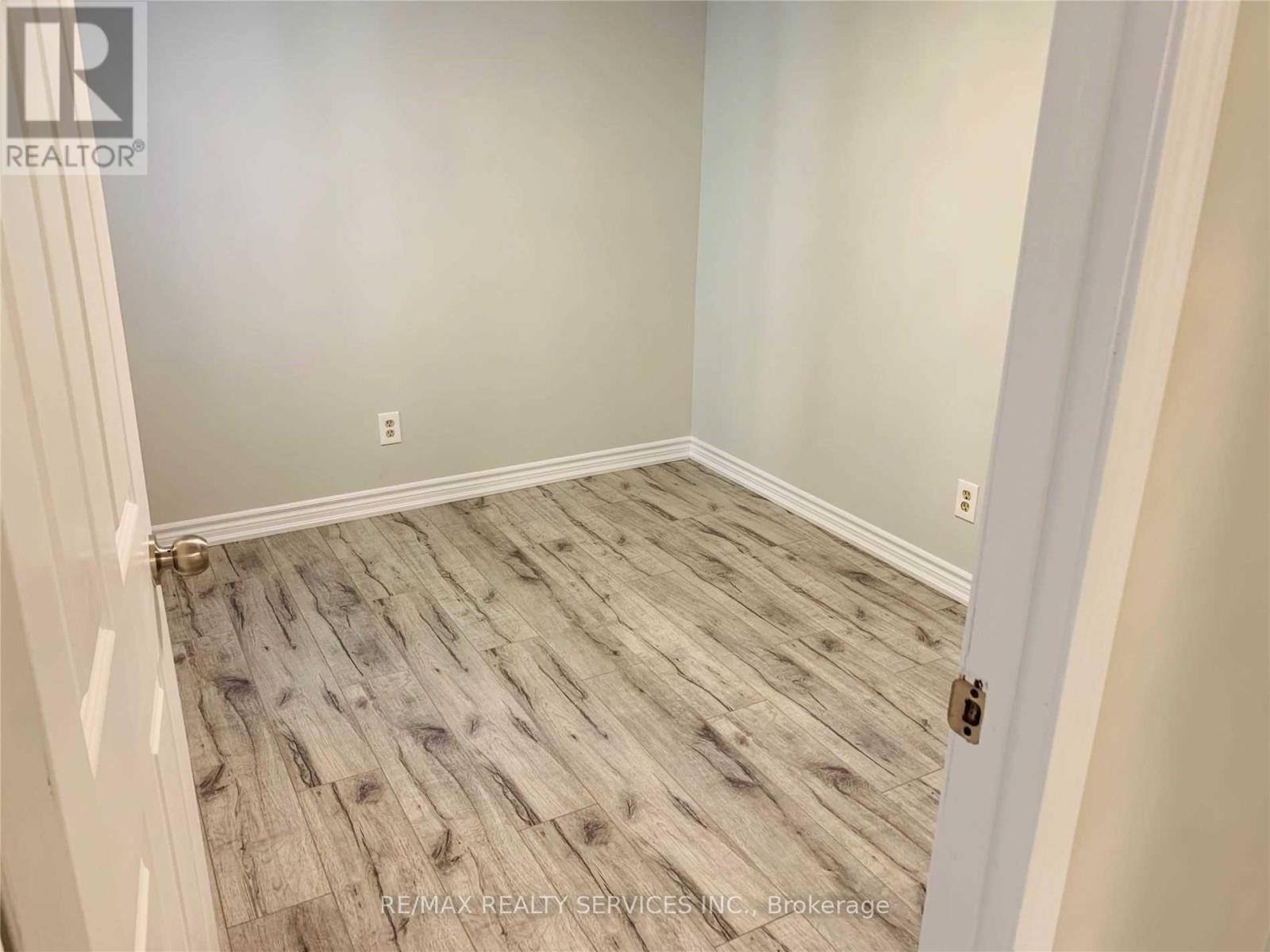Upper - 9 Holmstead Court, Brampton, Ontario  L6S 1R9 - Photo 25 - W12108122