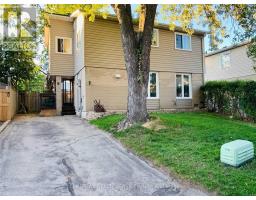 UPPER - 9 HOLMSTEAD COURT, Brampton, Ontario