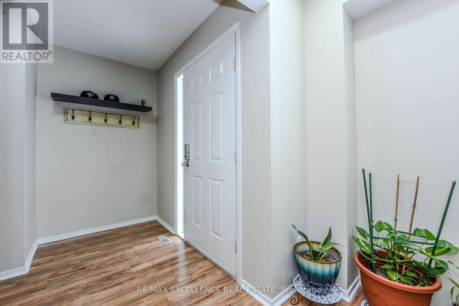 Property at 12 FIELDGATE DRIVE image 5