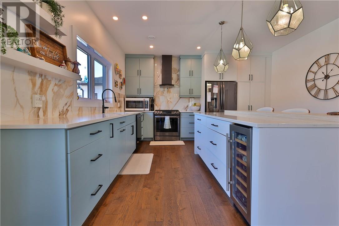Property at 164 Countryside Drive image 5