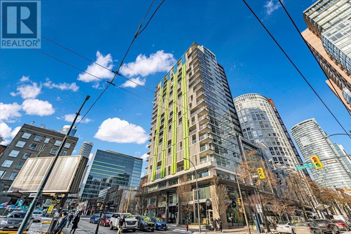 Listing Picture 30 of 32 : 2502 999 SEYMOUR STREET, Vancouver / 溫哥華 - 魯藝地產 Yvonne Lu Group - MLS Medallion Club Member