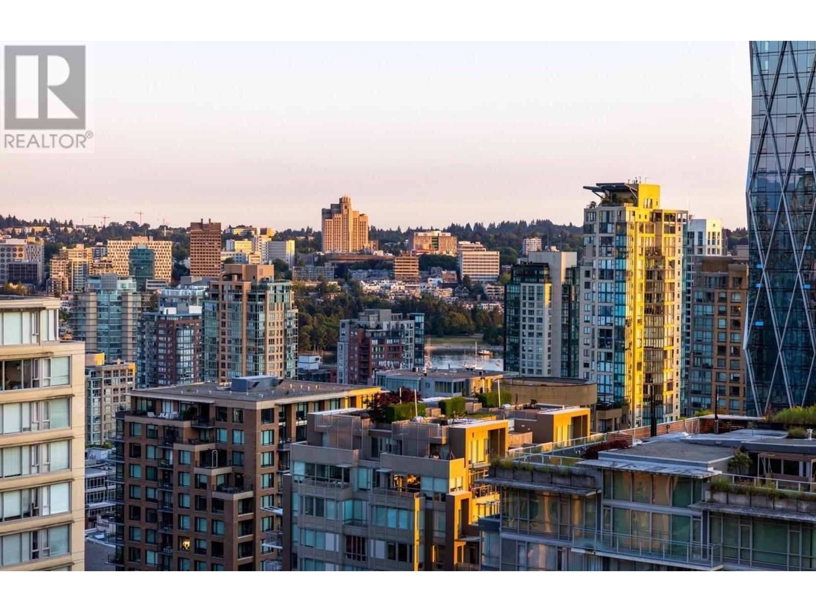 Listing Picture 27 of 32 : 2502 999 SEYMOUR STREET, Vancouver / 溫哥華 - 魯藝地產 Yvonne Lu Group - MLS Medallion Club Member