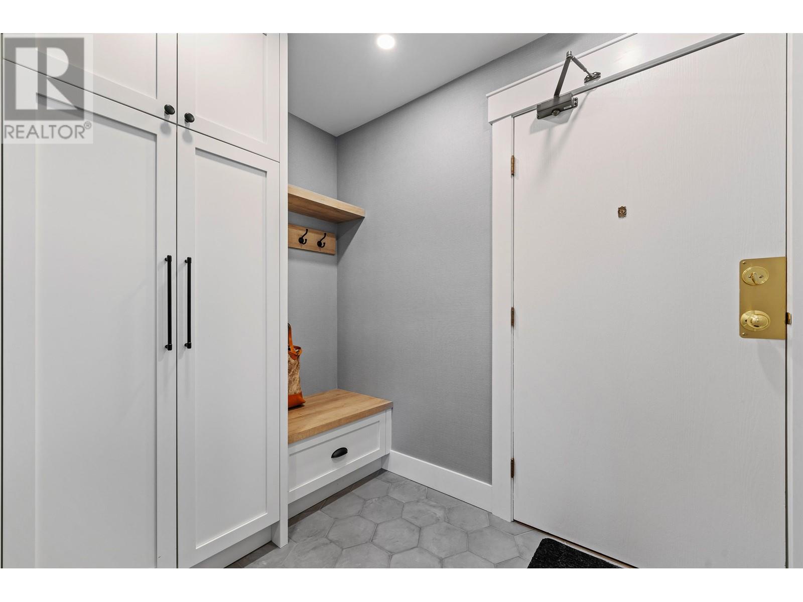 215 2121 W 6th Avenue, Vancouver, British Columbia  V6K 1V5 - Photo 28 - R2990210