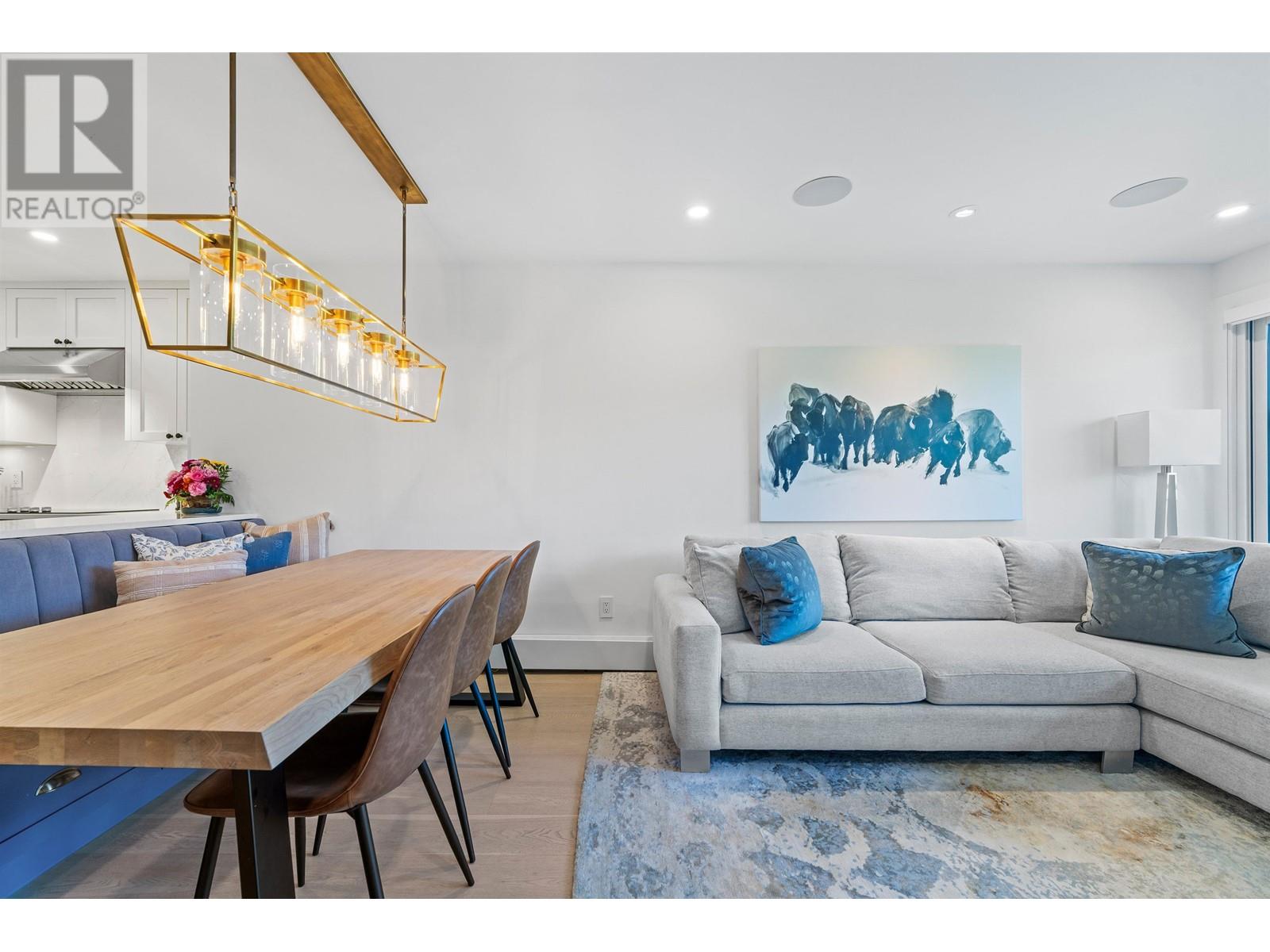 215 2121 W 6th Avenue, Vancouver, British Columbia  V6K 1V5 - Photo 7 - R2990210