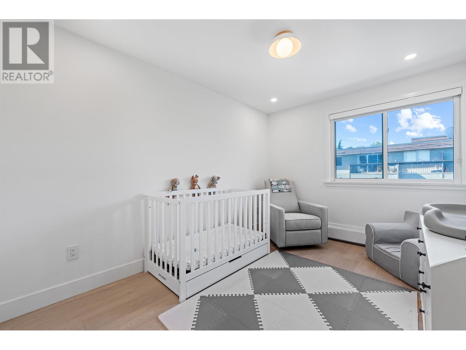 215 2121 W 6th Avenue, Vancouver, British Columbia  V6K 1V5 - Photo 24 - R2990210
