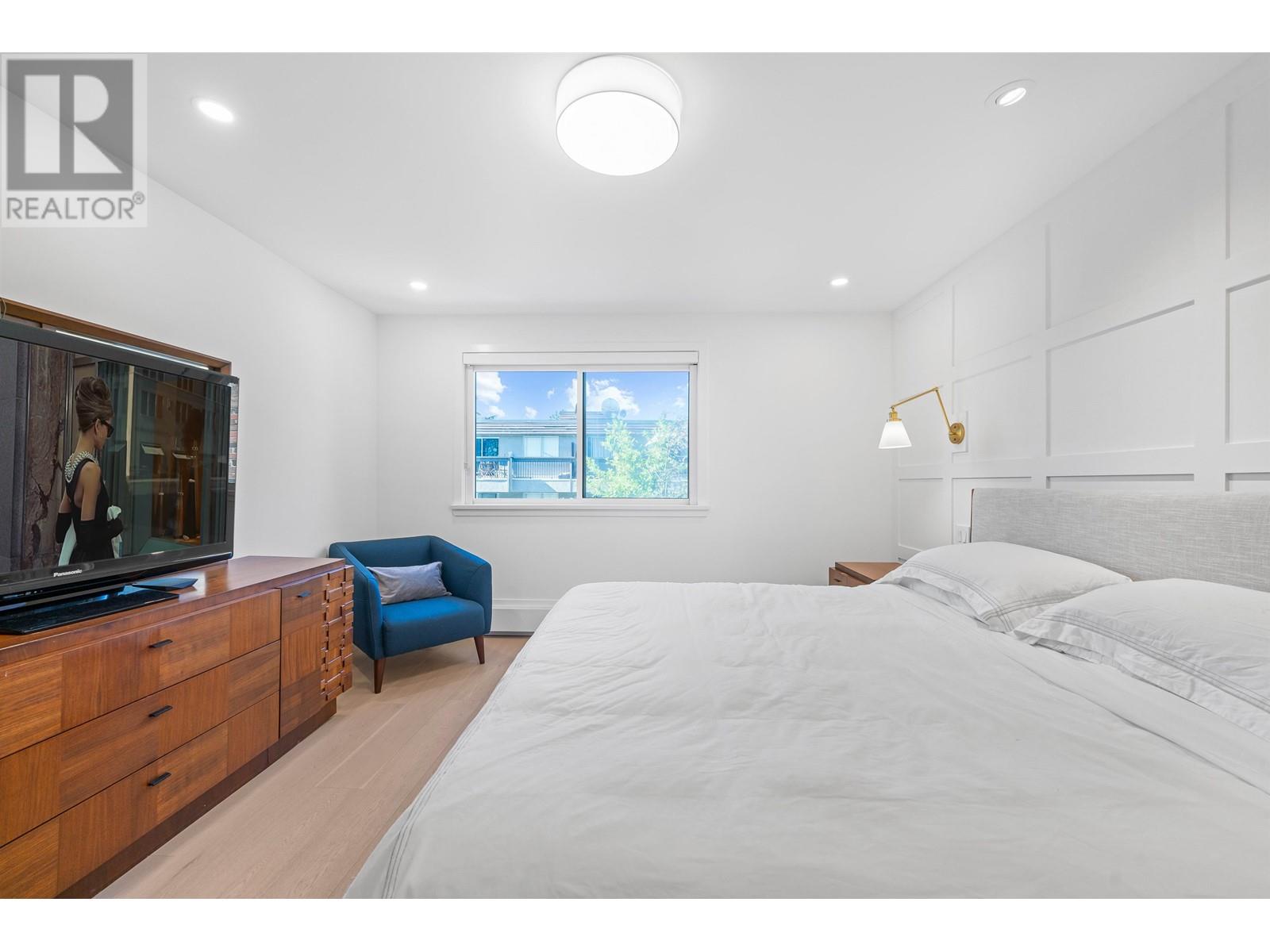 215 2121 W 6th Avenue, Vancouver, British Columbia  V6K 1V5 - Photo 17 - R2990210