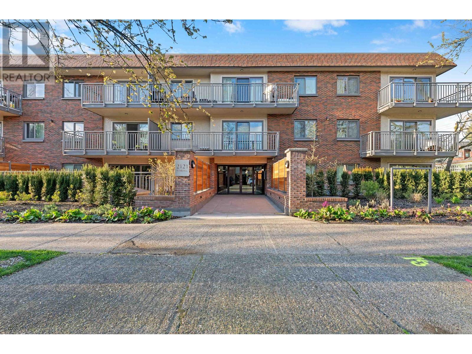 215 2121 W 6th Avenue, Vancouver, British Columbia  V6K 1V5 - Photo 30 - R2990210