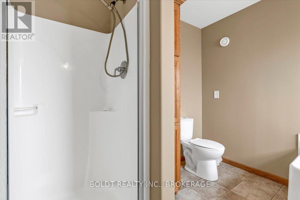 659 Port Maitland Road, Haldimand, Ontario  N1A 2W6 - Photo 19 - X12108241