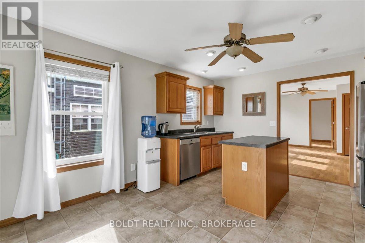 659 Port Maitland Road, Haldimand, Ontario  N1A 2W6 - Photo 30 - X12108241