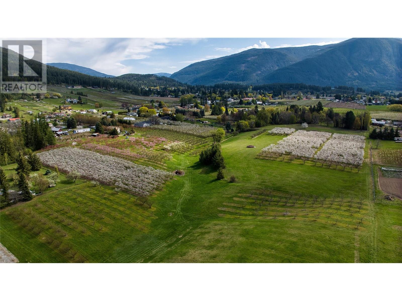 2813 3 Highway, Creston, British Columbia  V0B 1G1 - Photo 52 - 10337648