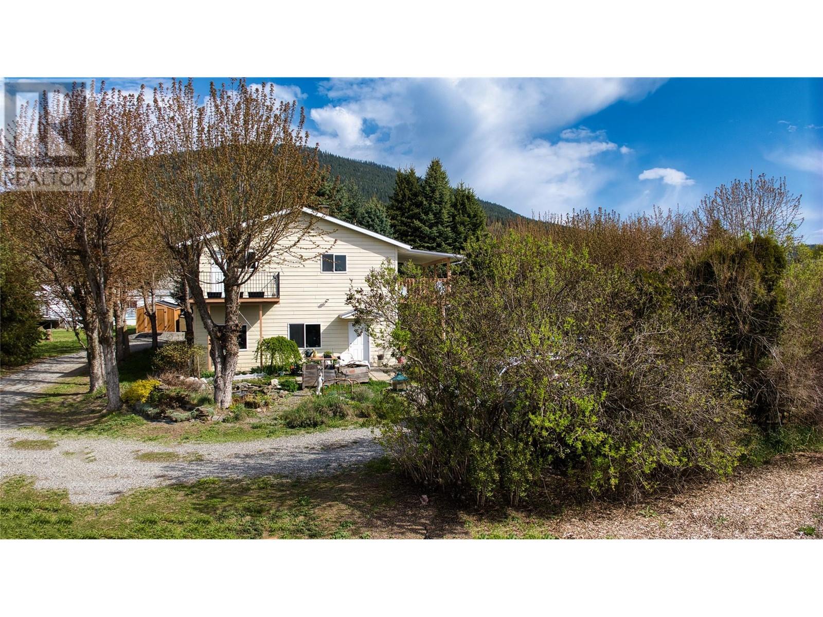 2813 3 Highway, Creston, British Columbia  V0B 1G1 - Photo 28 - 10337648