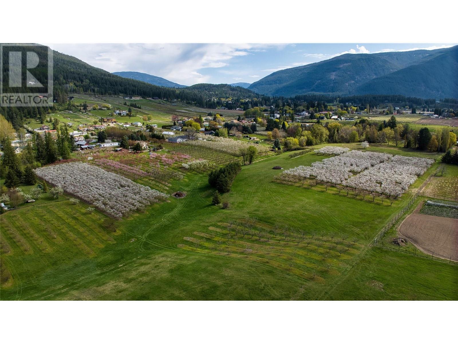 2813 3 Highway, Creston, British Columbia  V0B 1G1 - Photo 53 - 10337648