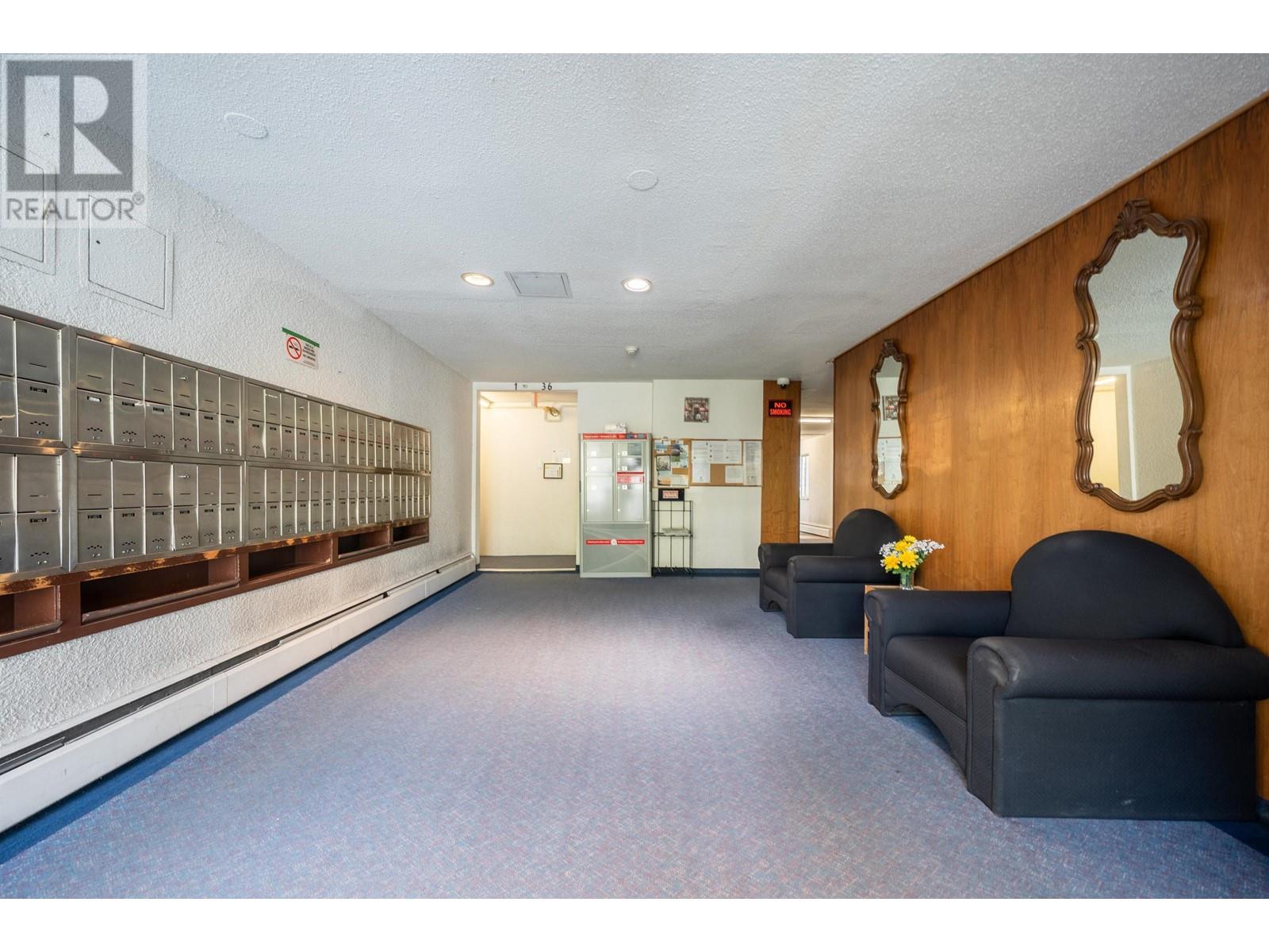 113 135 W 21st Street, North Vancouver, British Columbia  V7M 1Z2 - Photo 3 - R2994880