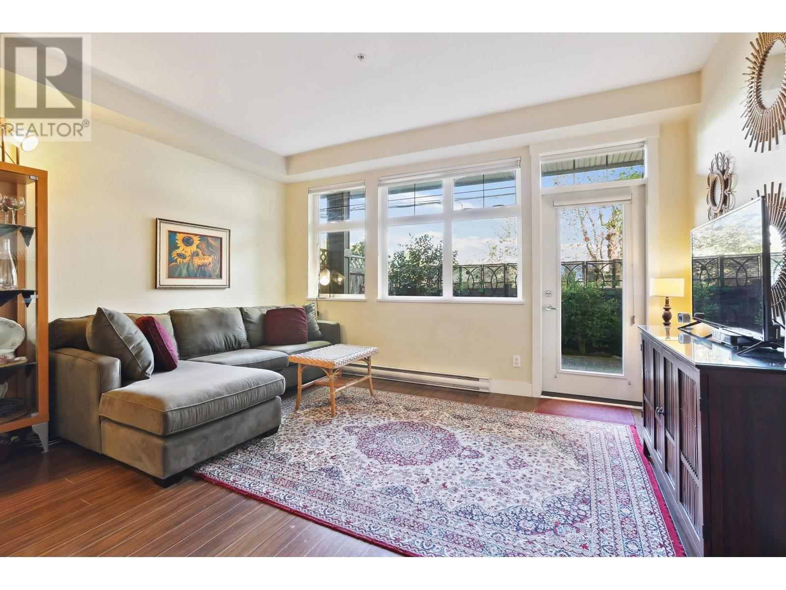 2280 St. George Street, Vancouver, British Columbia  V5T 3R2 - Photo 2 - R2994895