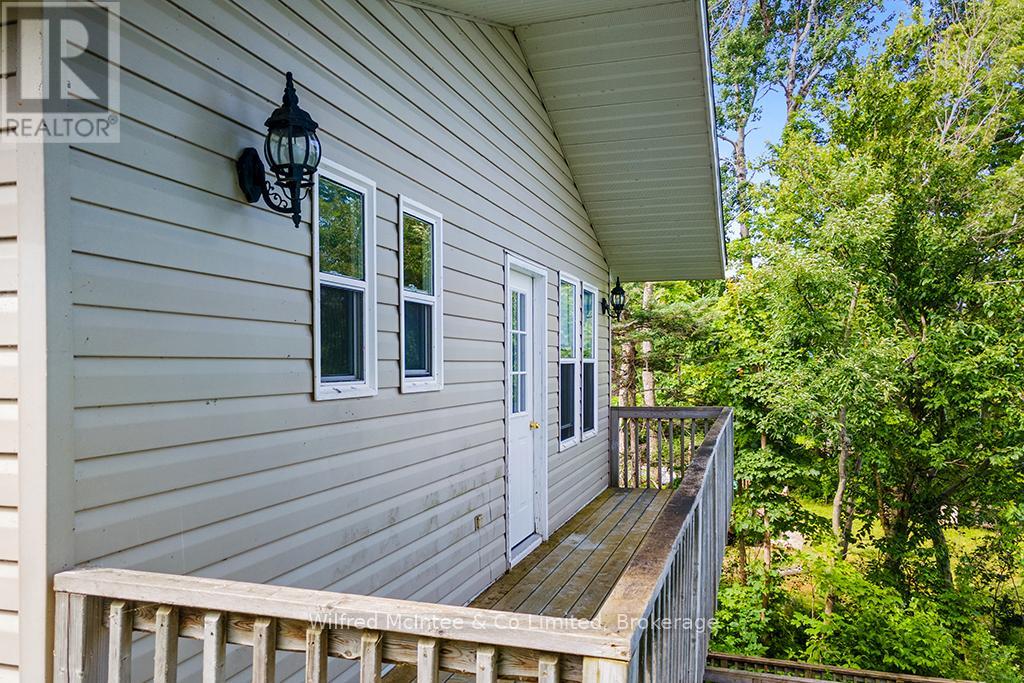 639 Bruce Road 13, Native Leased Lands, Ontario  N0H 2L0 - Photo 35 - X12108233