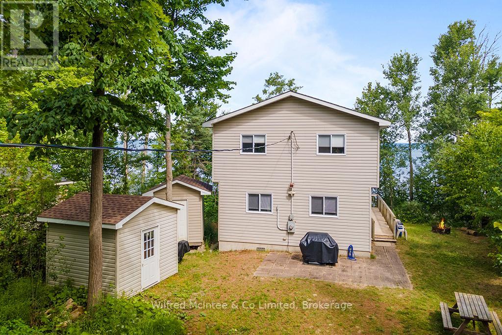 639 Bruce Road 13, Native Leased Lands, Ontario  N0H 2L0 - Photo 4 - X12108233