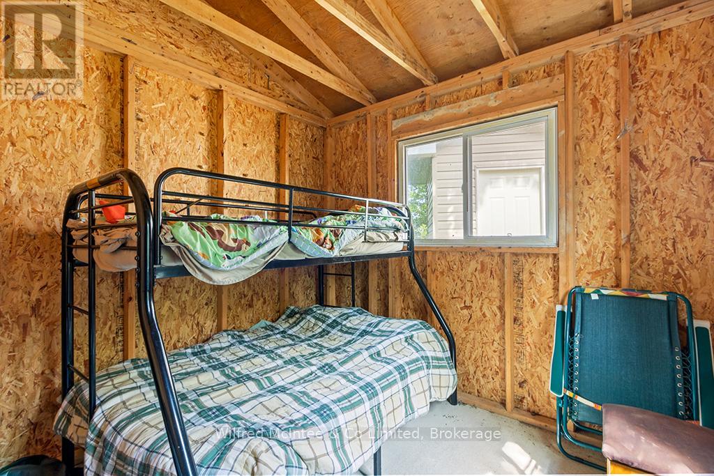 639 Bruce Road 13, Native Leased Lands, Ontario  N0H 2L0 - Photo 45 - X12108233