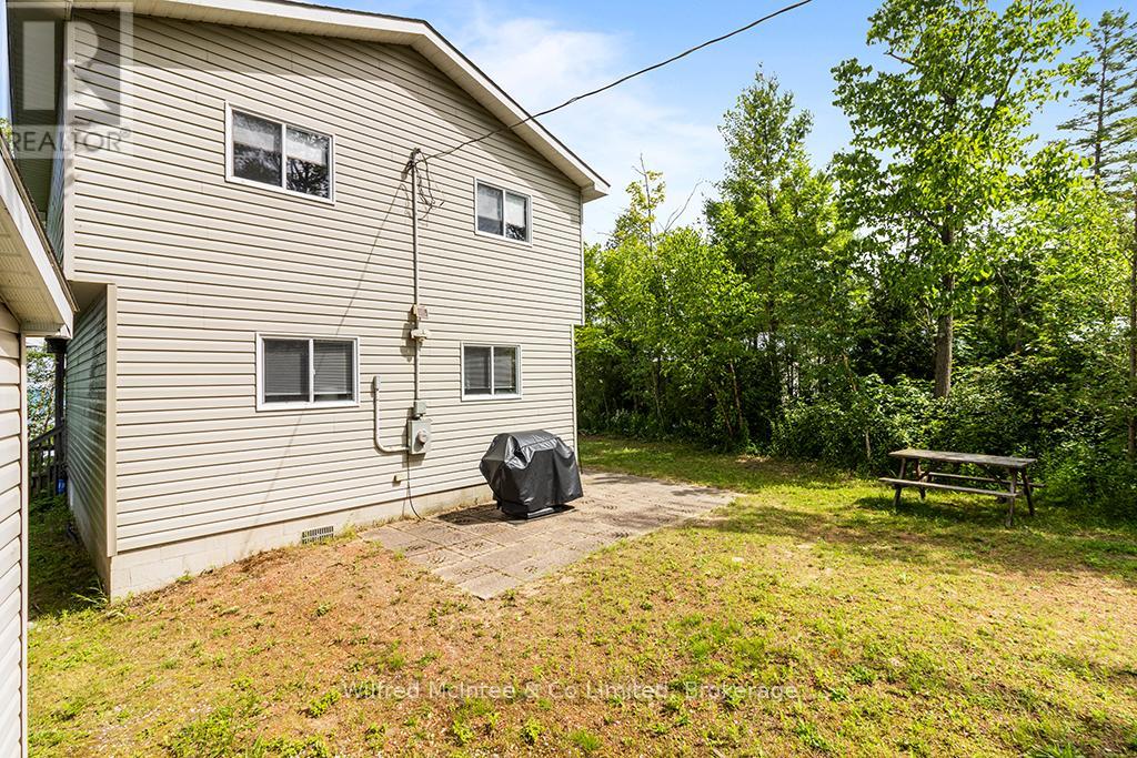 639 Bruce Road 13, Native Leased Lands, Ontario  N0H 2L0 - Photo 6 - X12108233