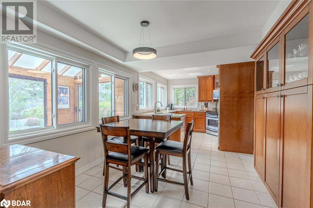 105 Broadview Avenue, Whitby, Ontario  L1N 2G6 - Photo 6 - 40717803