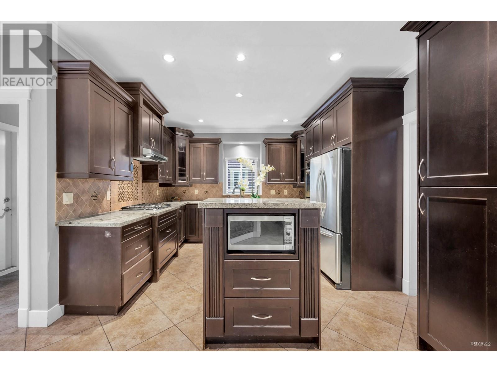 7865 Rosewood Street, Burnaby, British Columbia  V5E 2H2 - Photo 13 - R2994875