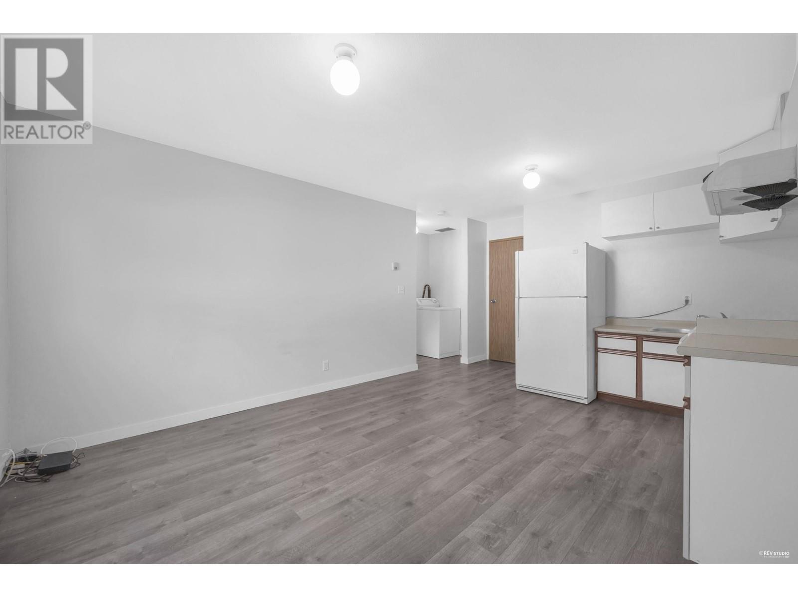 3529 Napier Street, Vancouver, British Columbia  V5K 2X8 - Photo 28 - R2994883