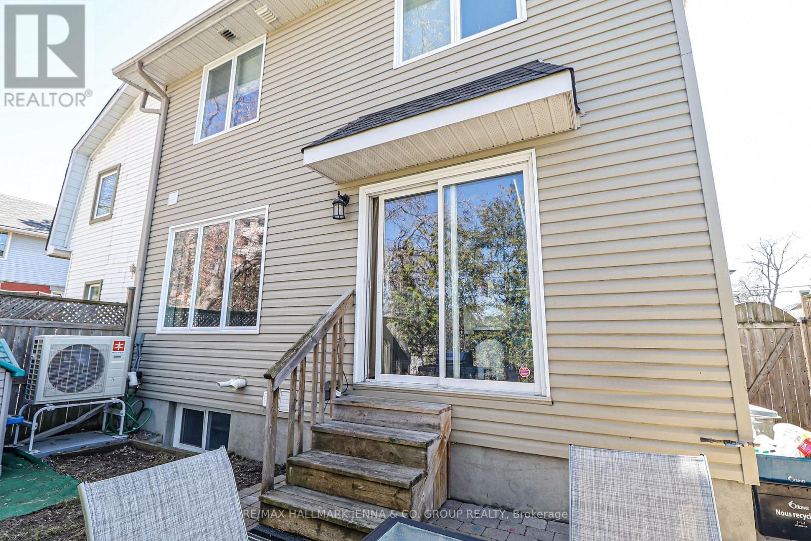 377 Wilmont Avenue, Ottawa, Ontario  K2A 0B2 - Photo 38 - X12108217