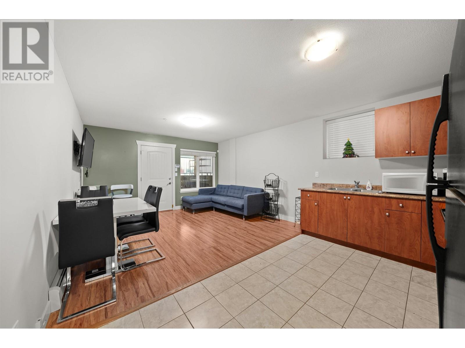 1768 Laurier Avenue, Port Coquitlam, British Columbia  V3B 2C4 - Photo 25 - R2994884