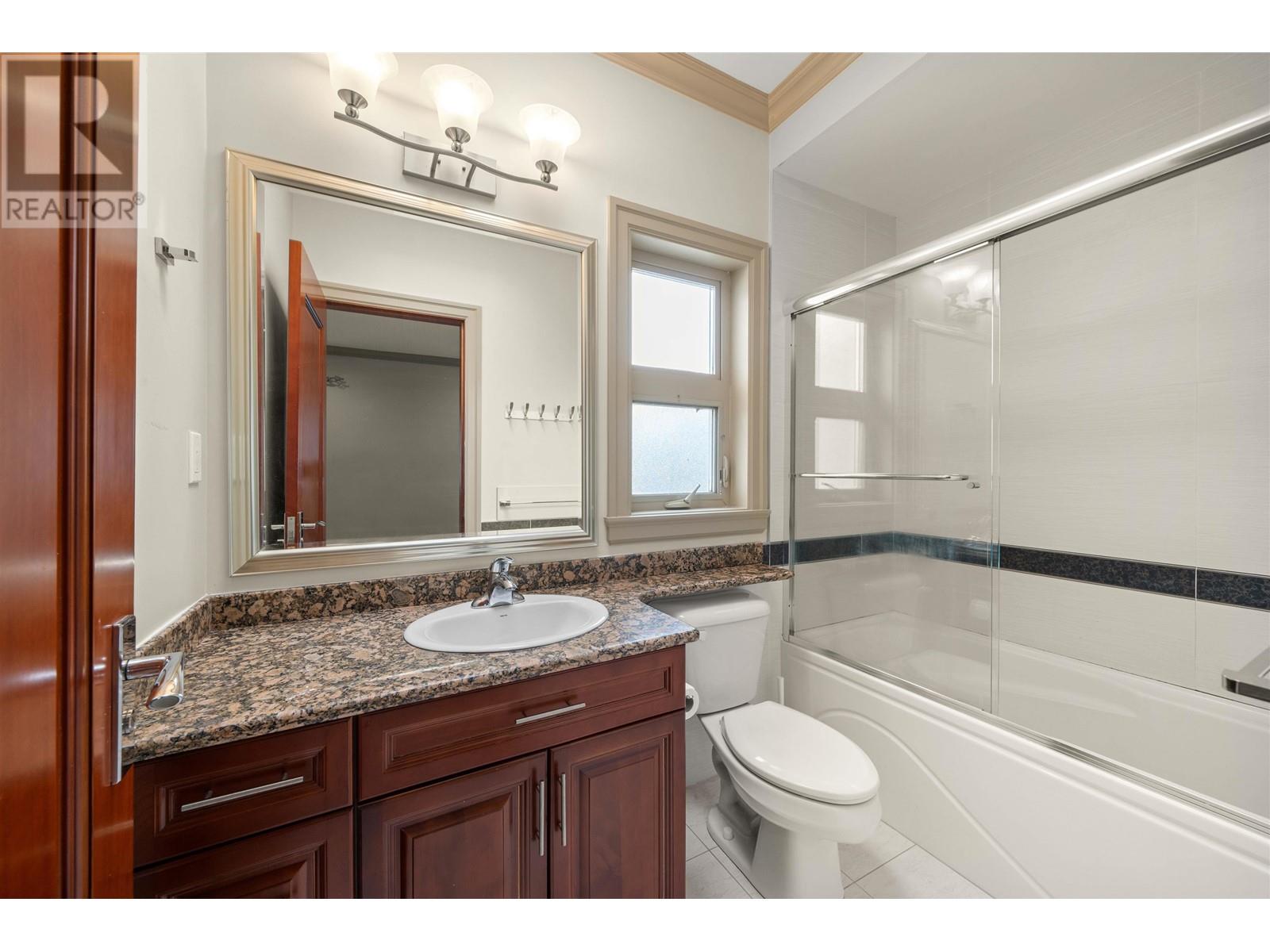 8428 Pigott Road, Richmond, British Columbia  V7A 2C4 - Photo 11 - R2994885