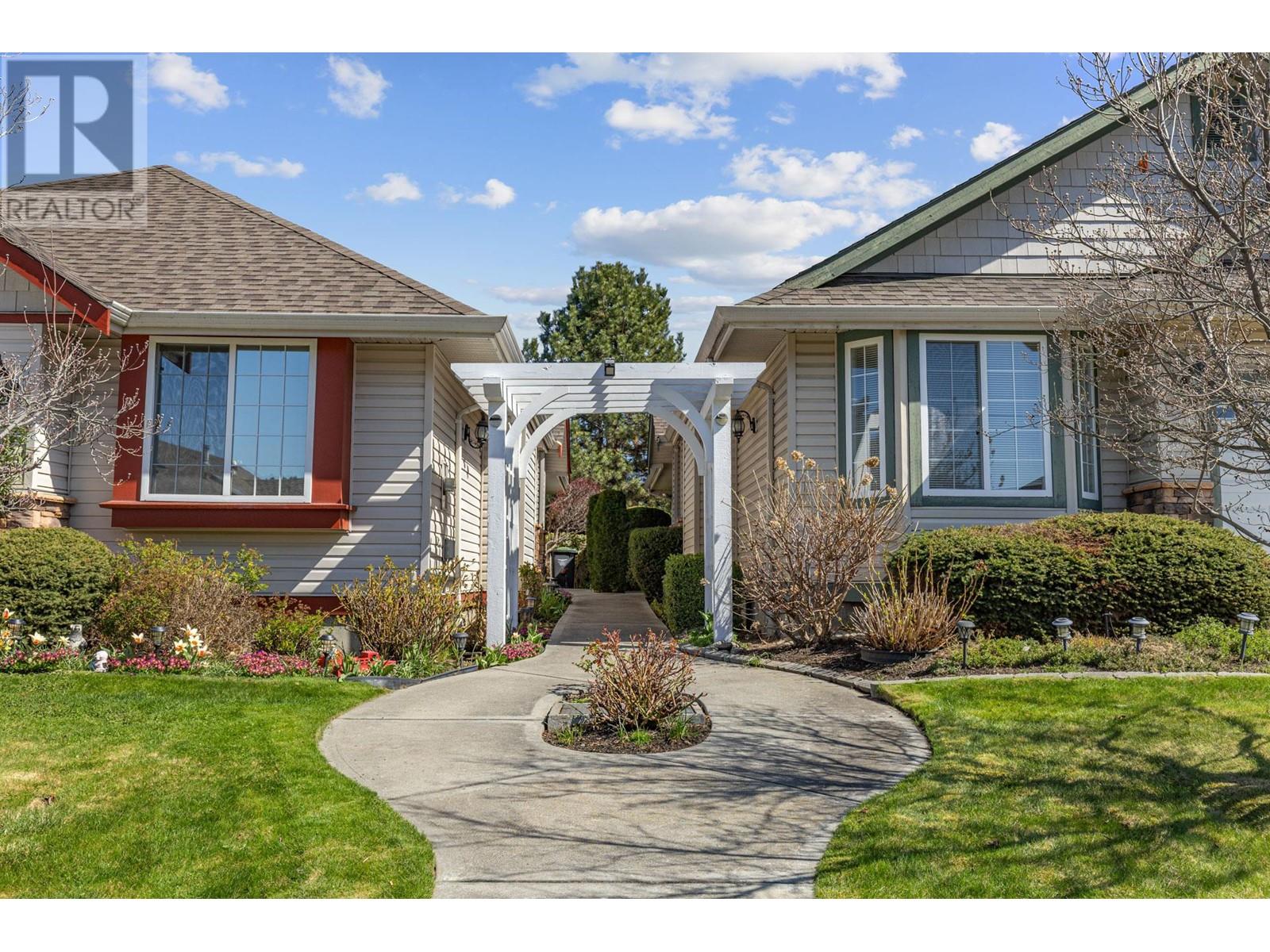 Property at 1188 Houghton Road Unit# 107 image 3