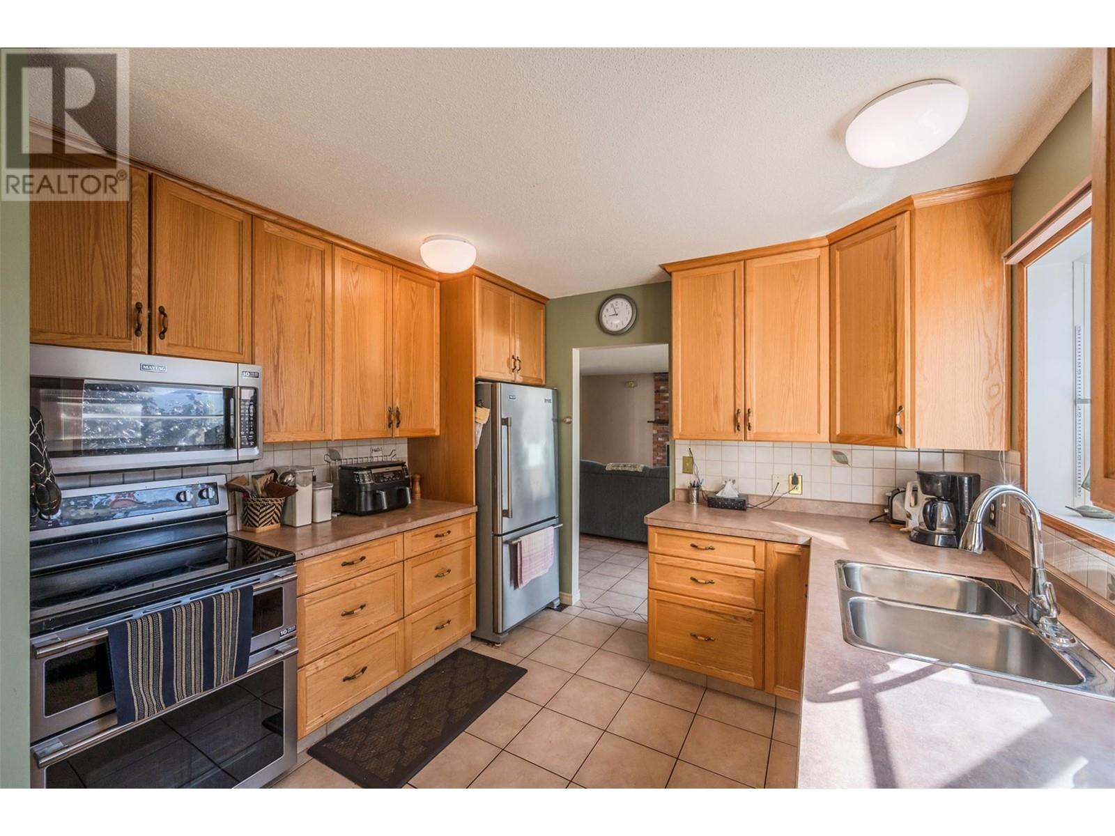 Property at 155 Cedar Avenue image 2