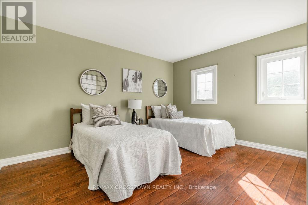 665 Lakelands Avenue, Innisfil, Ontario  L9S 4E5 - Photo 28 - N12108219