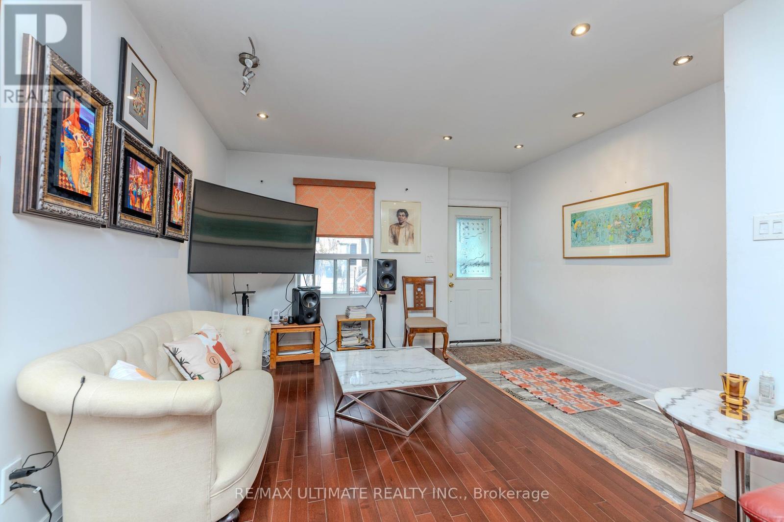 1261 Davenport Road, Toronto, Ontario  M6H 2H2 - Photo 8 - W12108216
