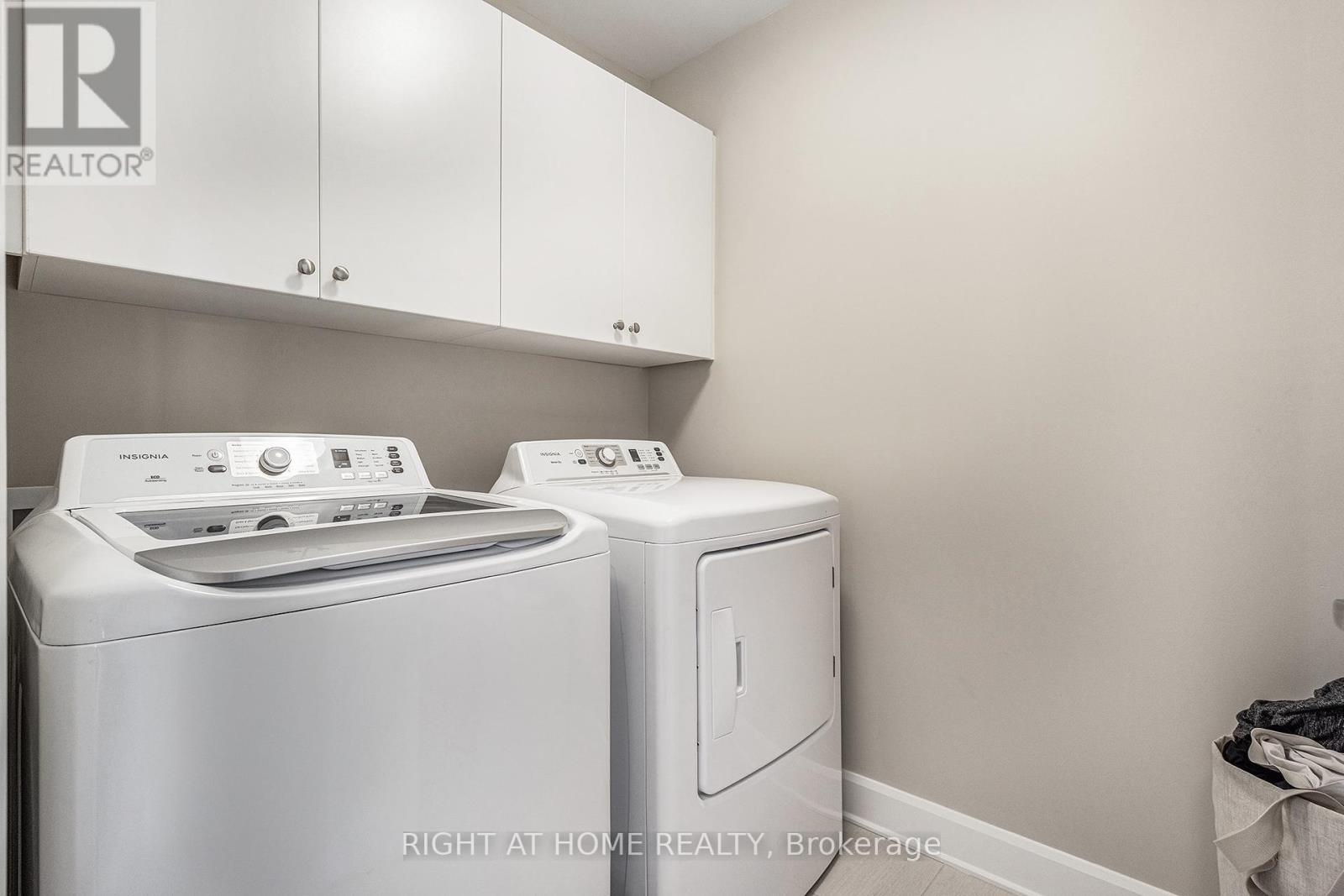 907 Orvieto Way, Ottawa, Ontario  K2S 2L1 - Photo 21 - X12101183