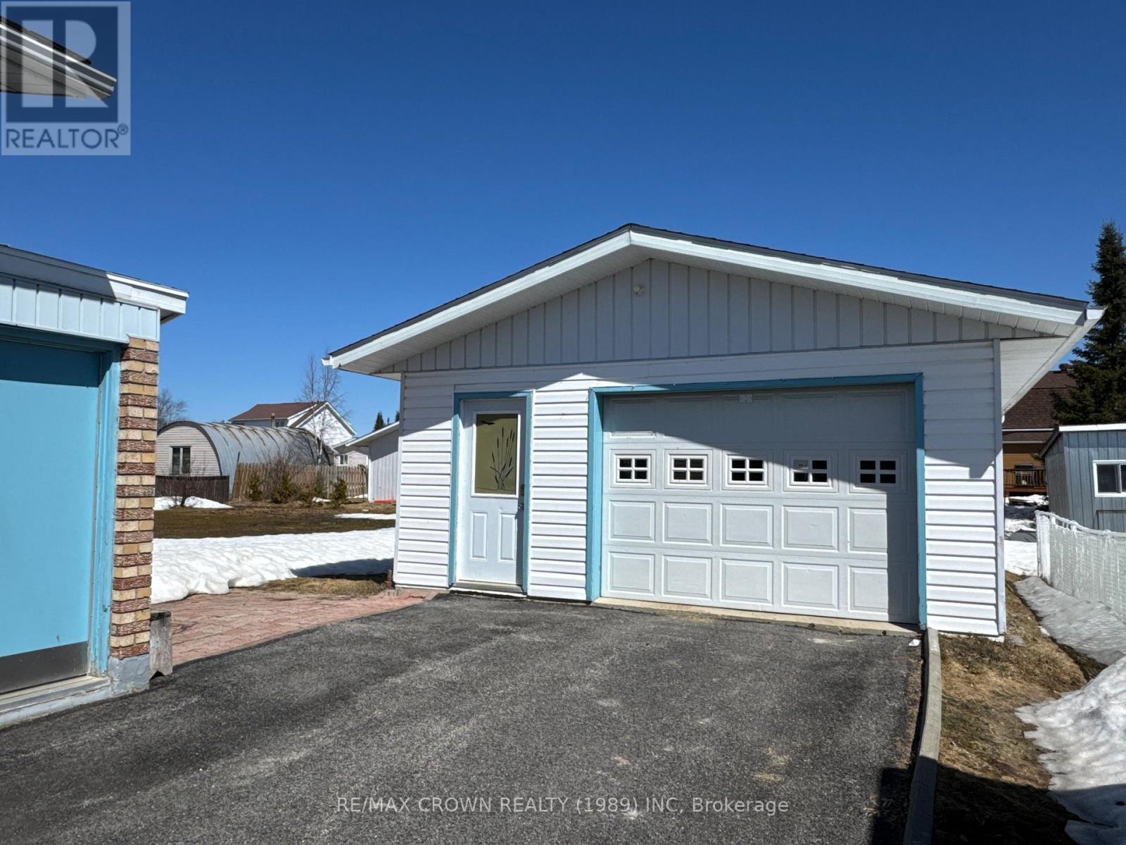 904 Cessna Street, Hearst, Ontario  P0L 1N0 - Photo 39 - T12108339
