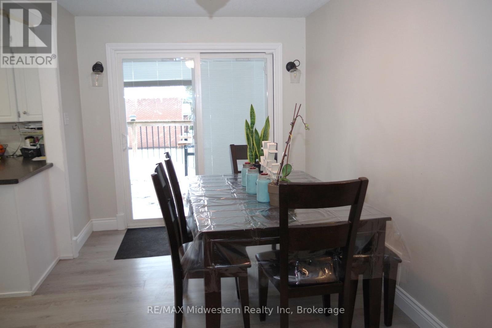 575 Barber Avenue N, North Perth, Ontario  N4W 1S4 - Photo 13 - X11892590