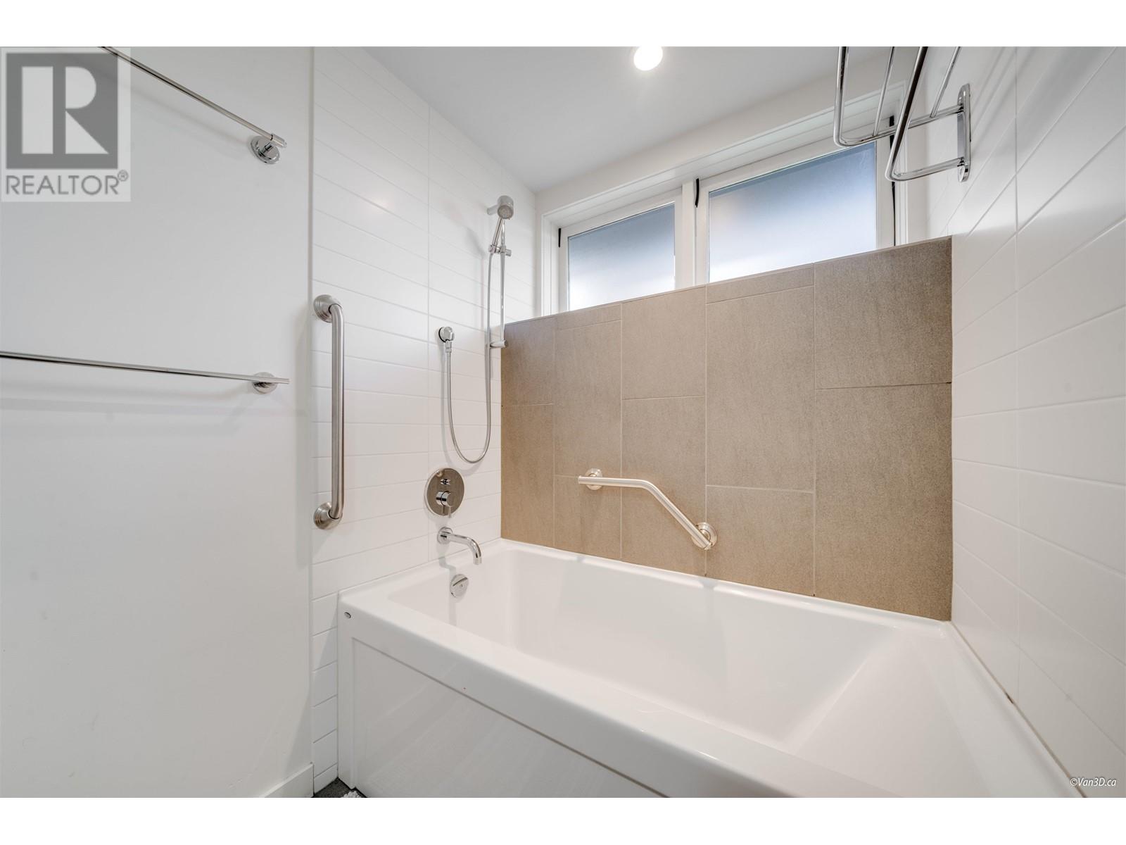2530 Cornwall Avenue, Vancouver, British Columbia  V6K 1C2 - Photo 22 - R2994833