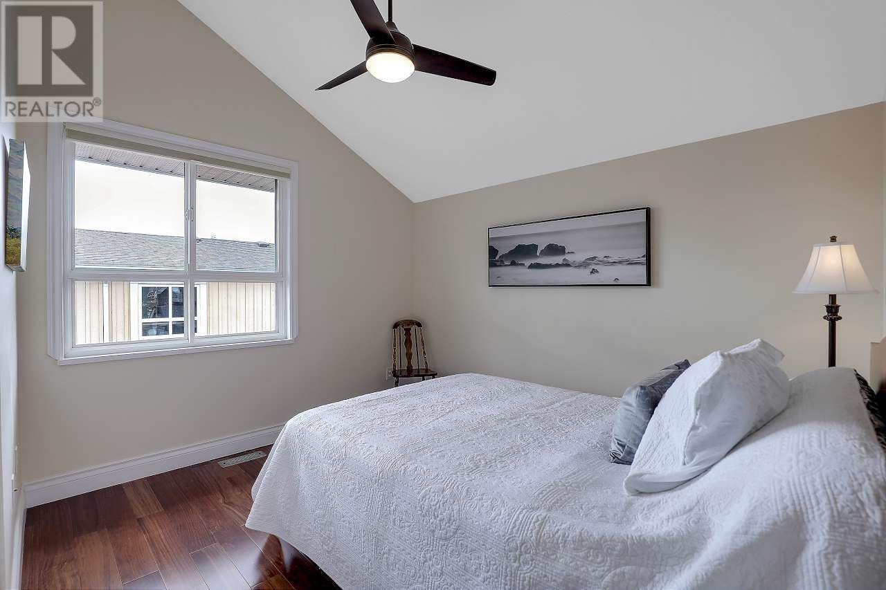 165 Fairweather Lane, New Westminster, British Columbia  V3M 6X6 - Photo 19 - R2982234