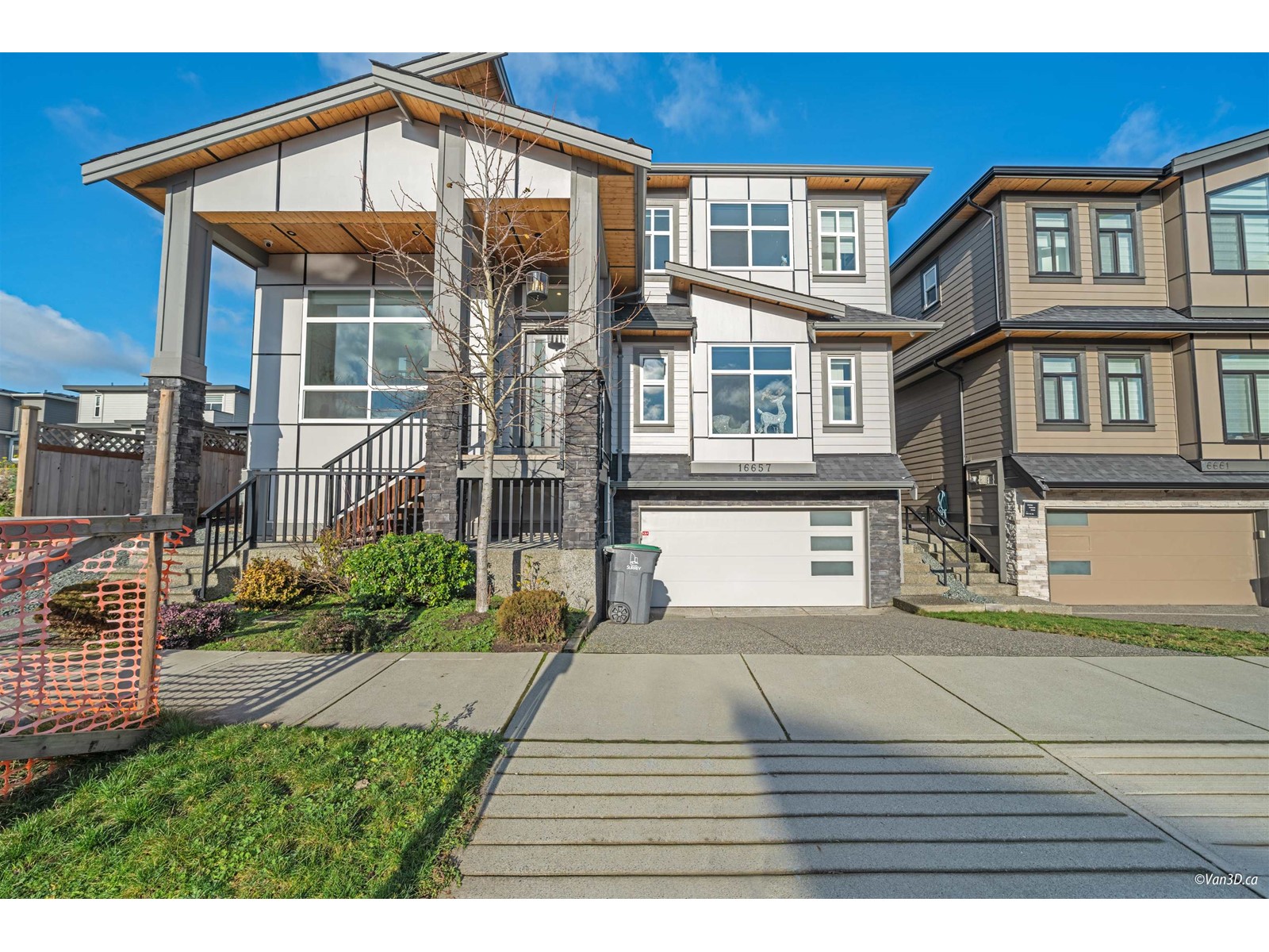Property at 16657 18A AVENUE image 1