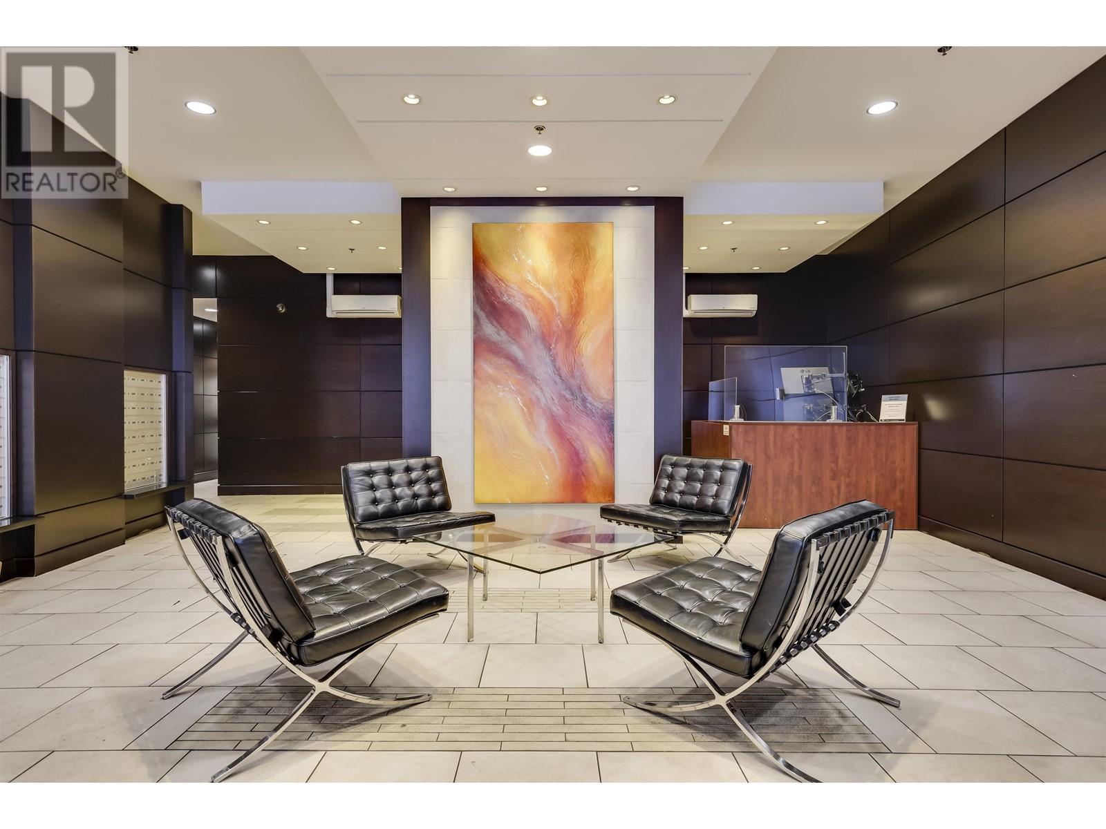 Listing Picture 2 of 25 : 1006 188 KEEFER PLACE, Vancouver / 溫哥華 - 魯藝地產 Yvonne Lu Group - MLS Medallion Club Member