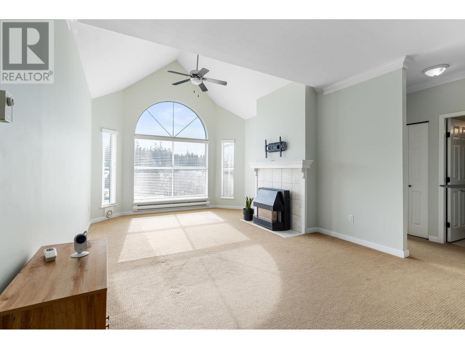 Property at 403 12464 191B STREET image 1