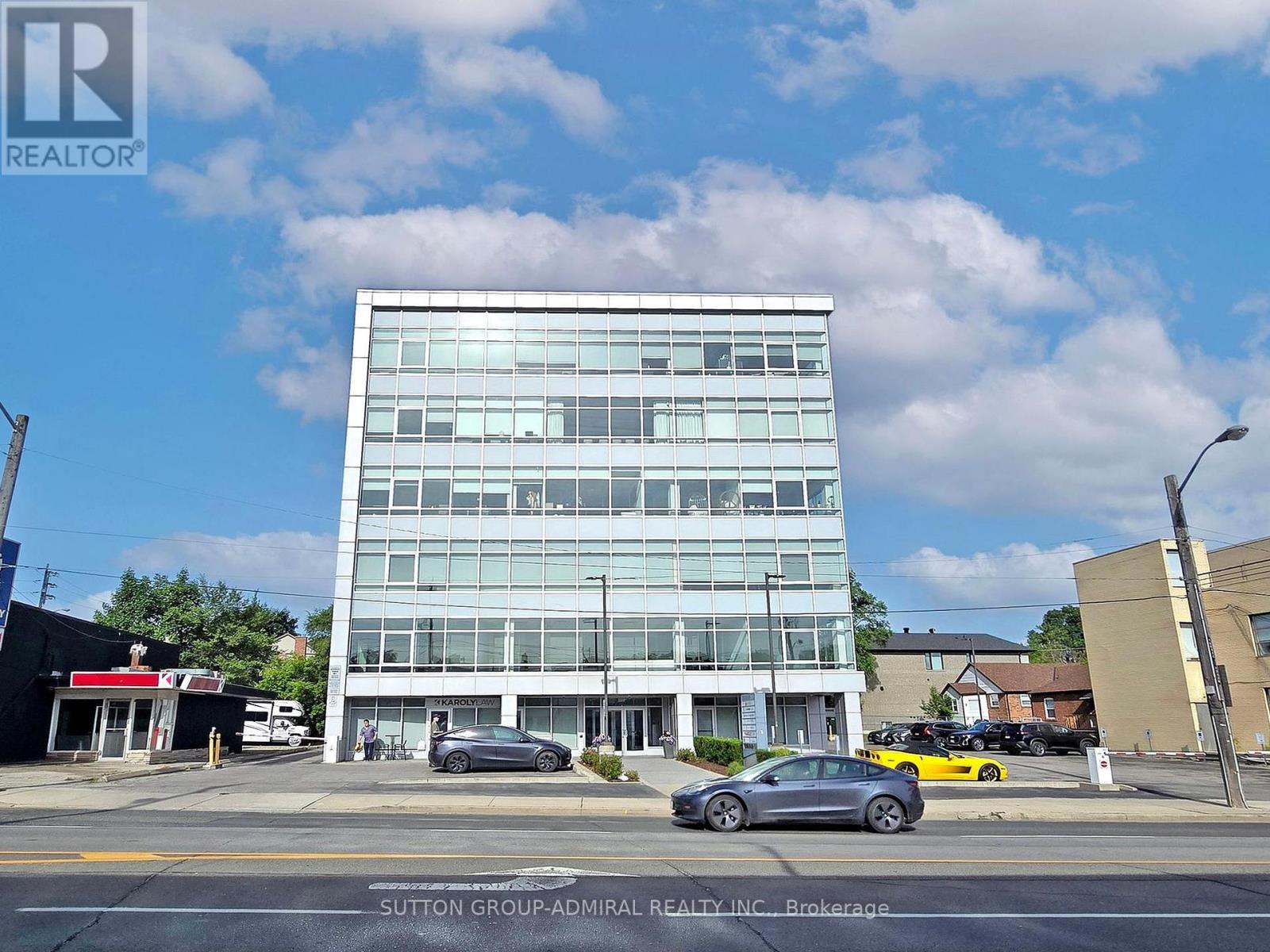 103-105 - 2828 BATHURST STREET, Toronto, Ontario