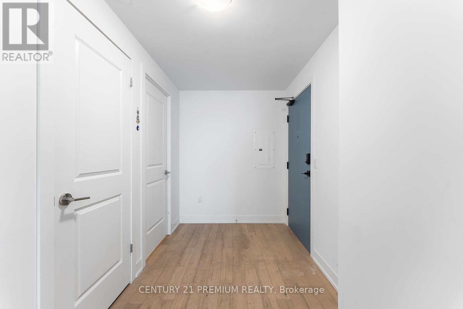 Property at 1204 - 1063 DOUGLAS MCCURDY COMM CIRCLE image 5