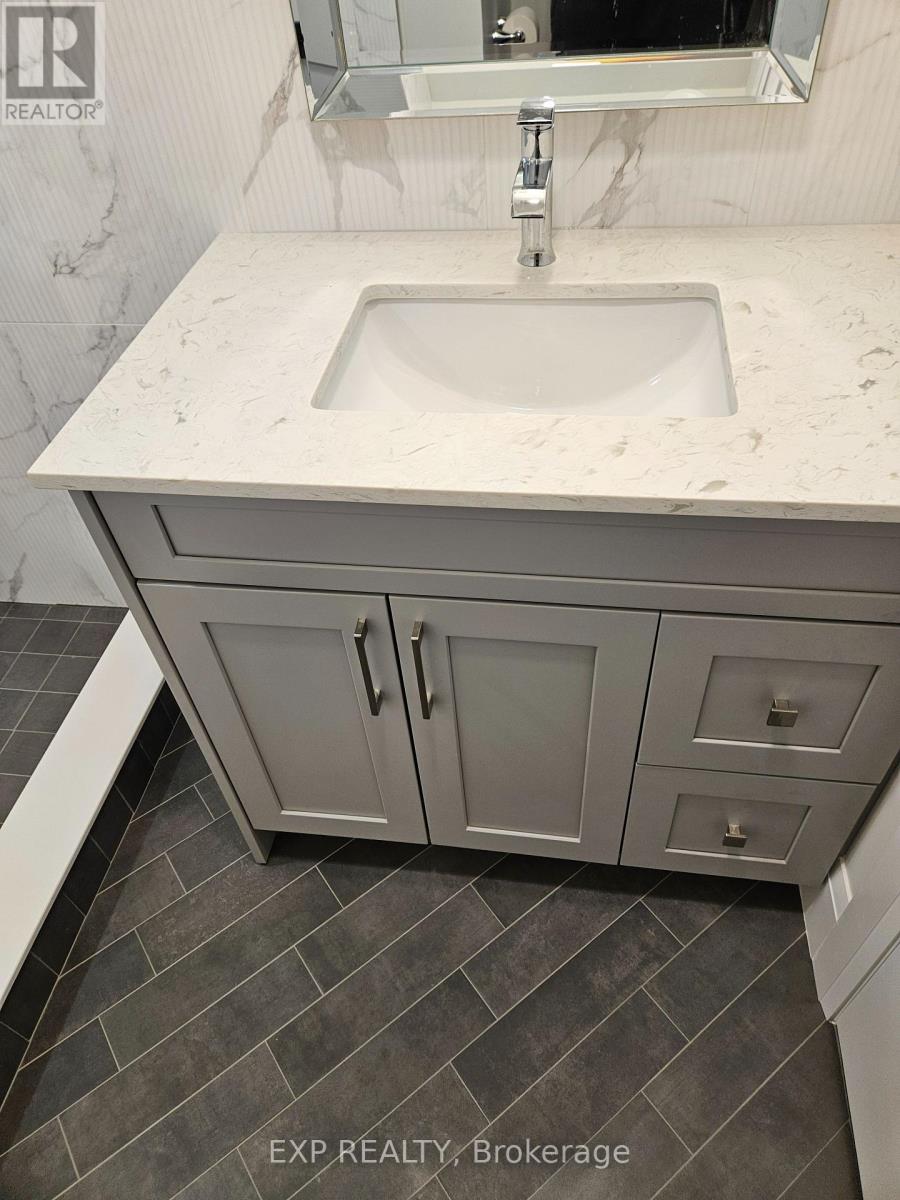 3331 Whilabout Terrace S, Oakville, Ontario  L6L 0A8 - Photo 17 - W12108303