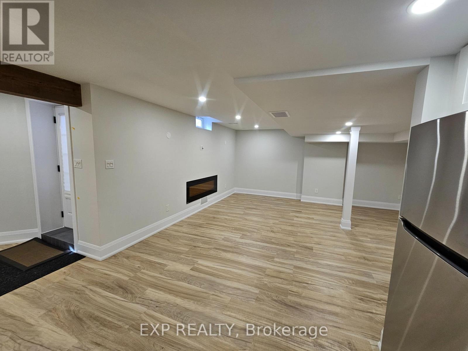 3331 Whilabout Terrace S, Oakville, Ontario  L6L 0A8 - Photo 7 - W12108303