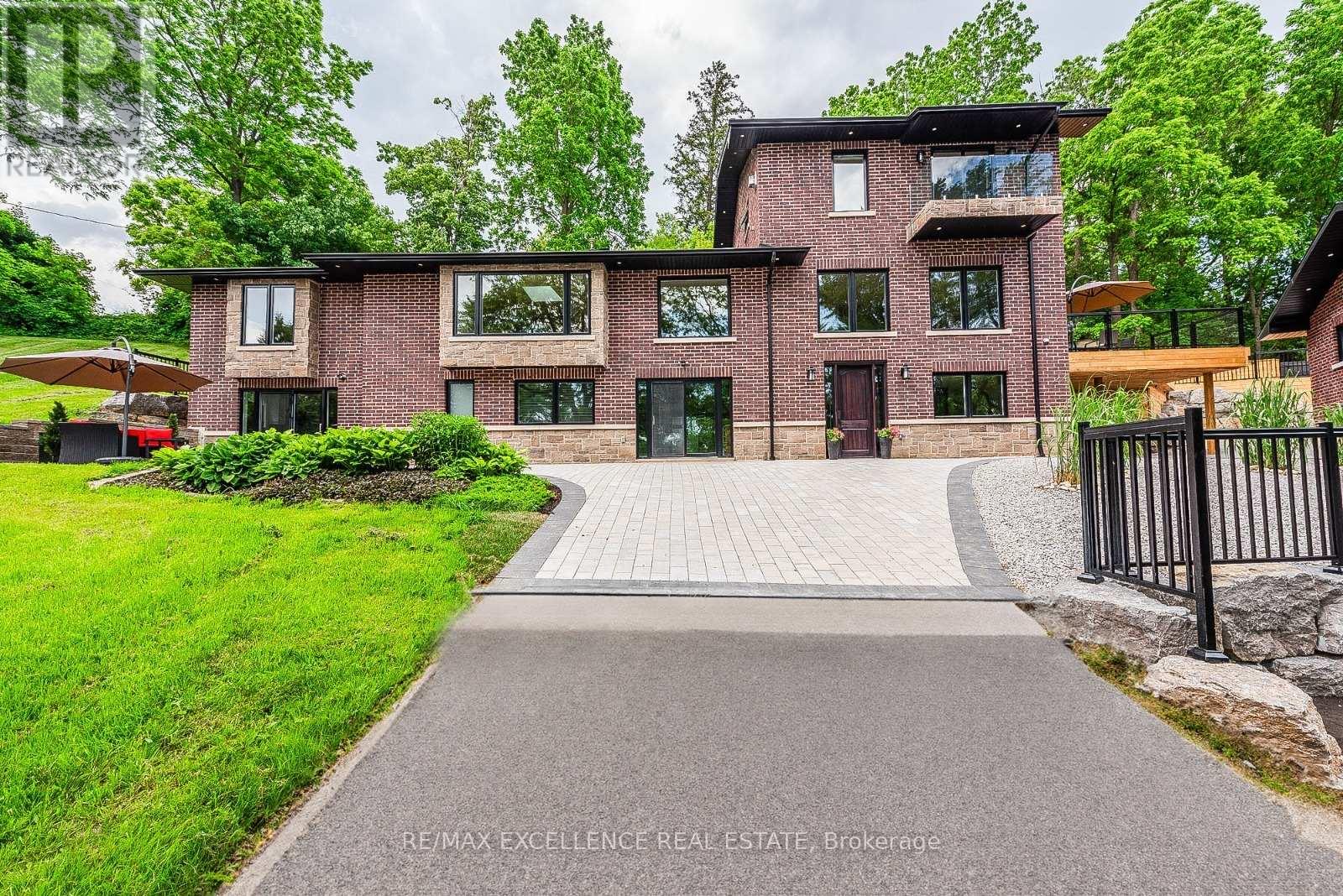 Property at 8949 MISSISSAUGA ROAD image 1
