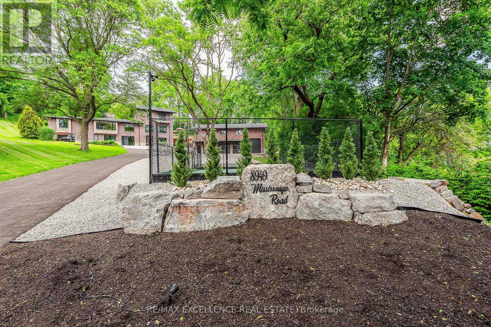 8949 Mississauga Road, Brampton, Ontario  L6Y 0C2 - Photo 11 - W12108380