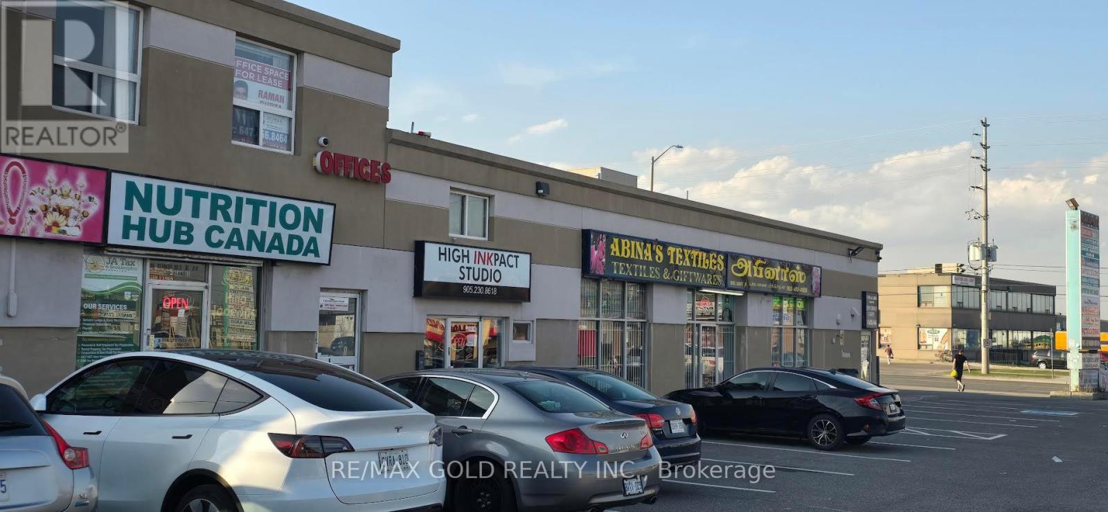 2nd Floor #201 - 105 Kennedy Road S, Brampton, Ontario  L6W 3G2 - Photo 1 - W12108396