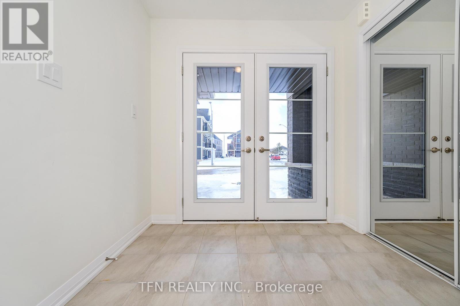 Property at 47 NORWICH CRESCENT image 4
