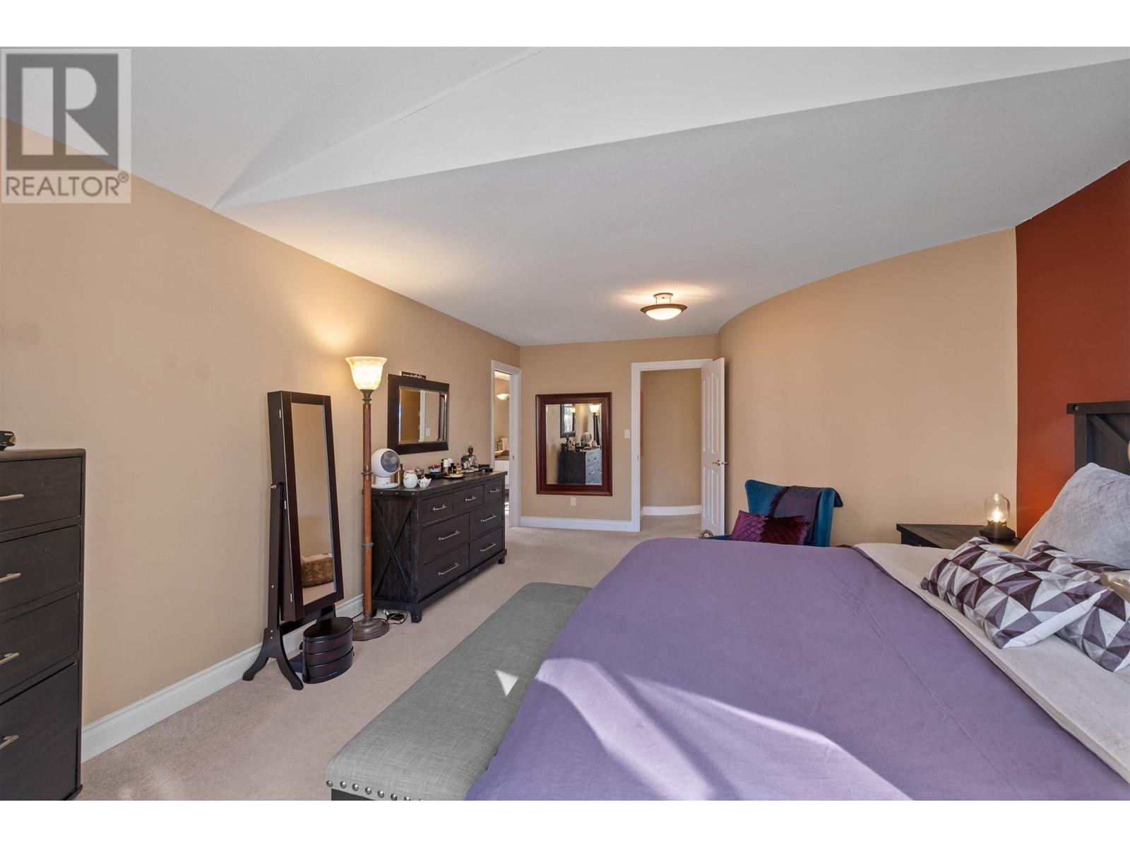 4905 Chalet Place, North Vancouver, British Columbia  V7R 4X4 - Photo 24 - R2993226
