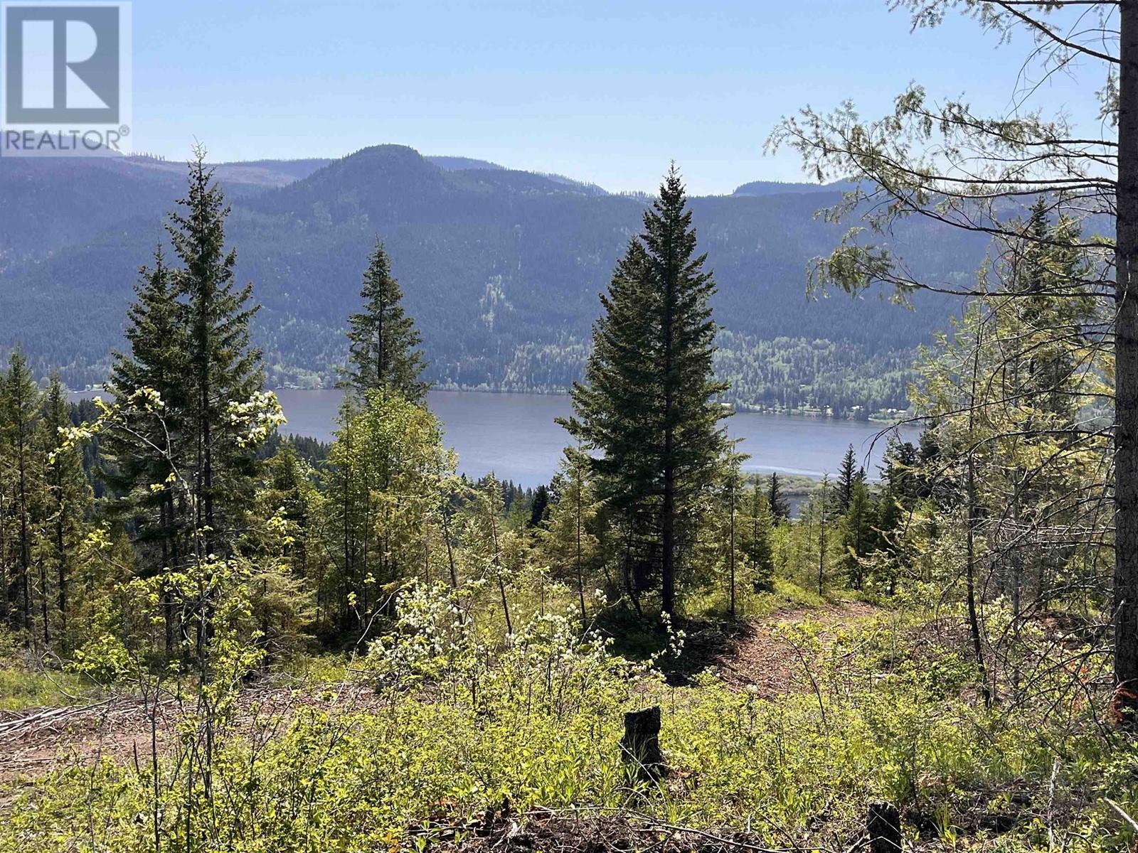 DL 3758 SUMMIT DRIVE, Canim Lake, British Columbia